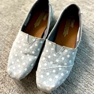 Polka Dot Tom’s